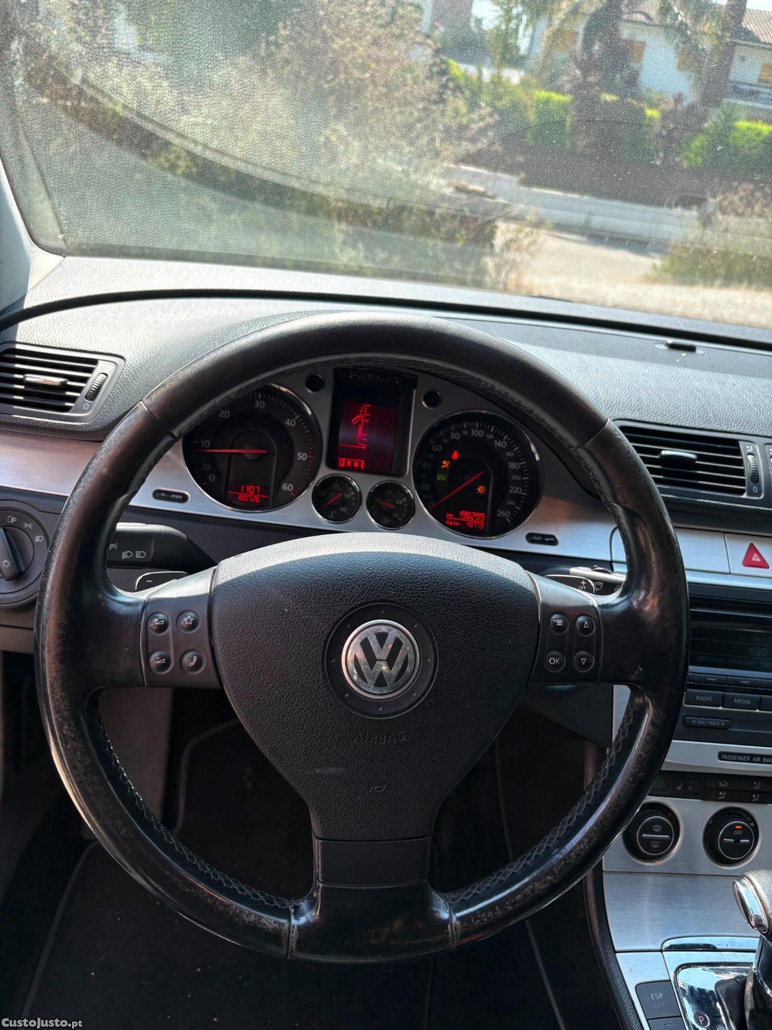 Volkswagen Passat 2.0 TDi — fotografia 7