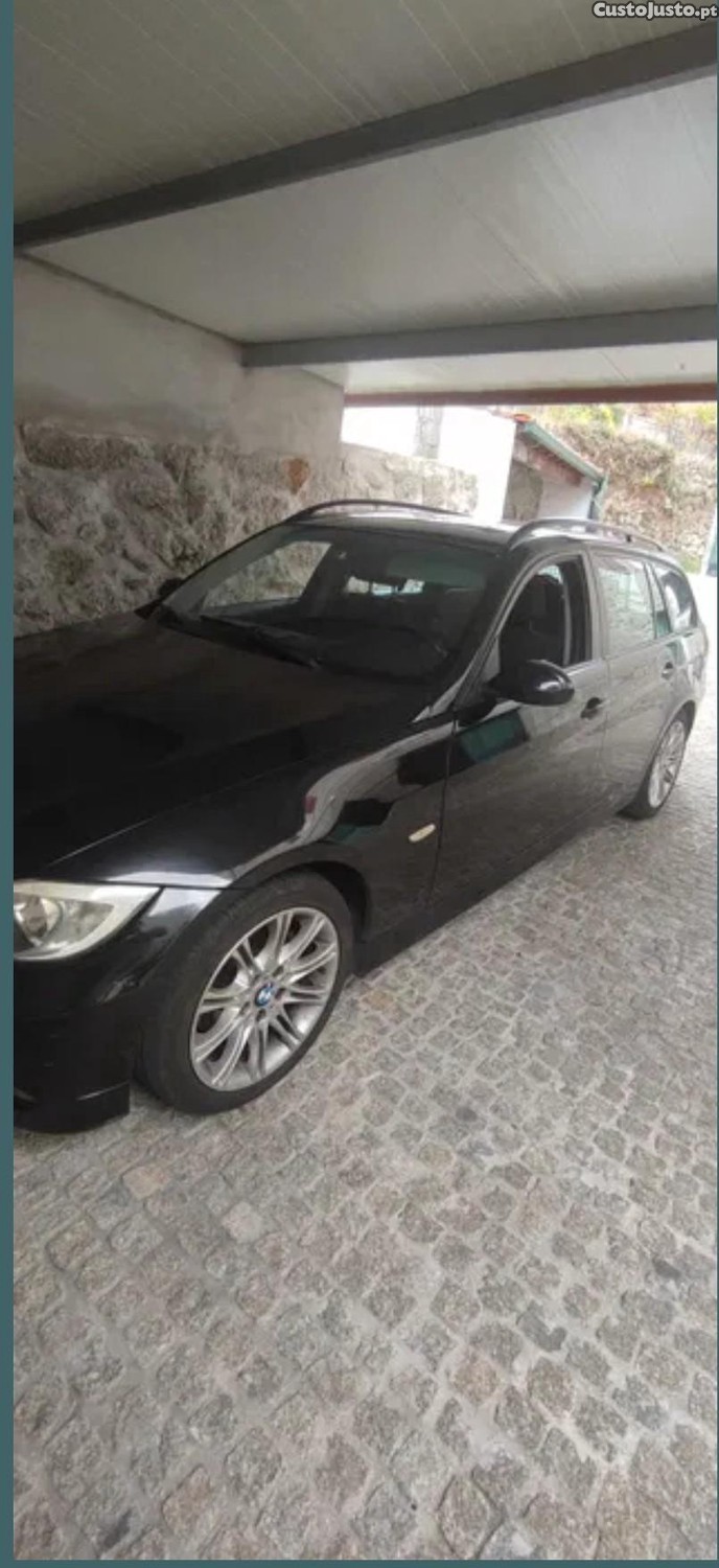 BMW 320 Normal — fotografia 3
