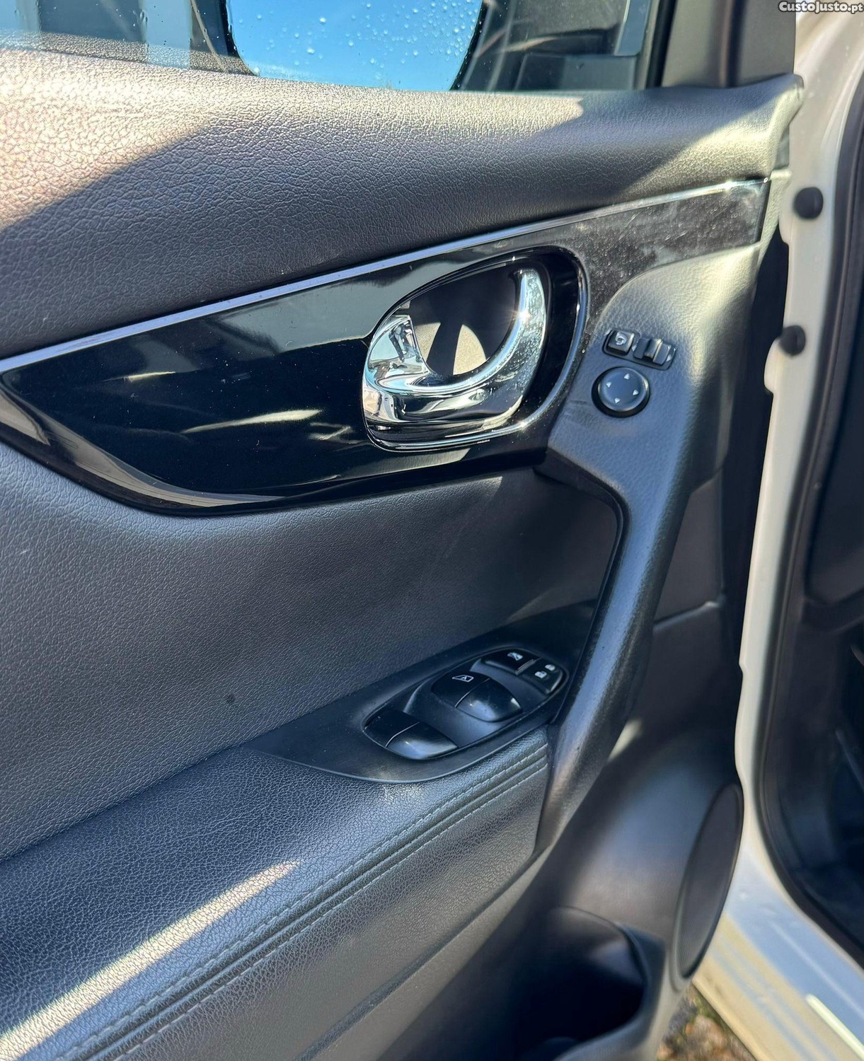 Nissan Qashqai 1.5 dCi 110 cv — fotografia 3