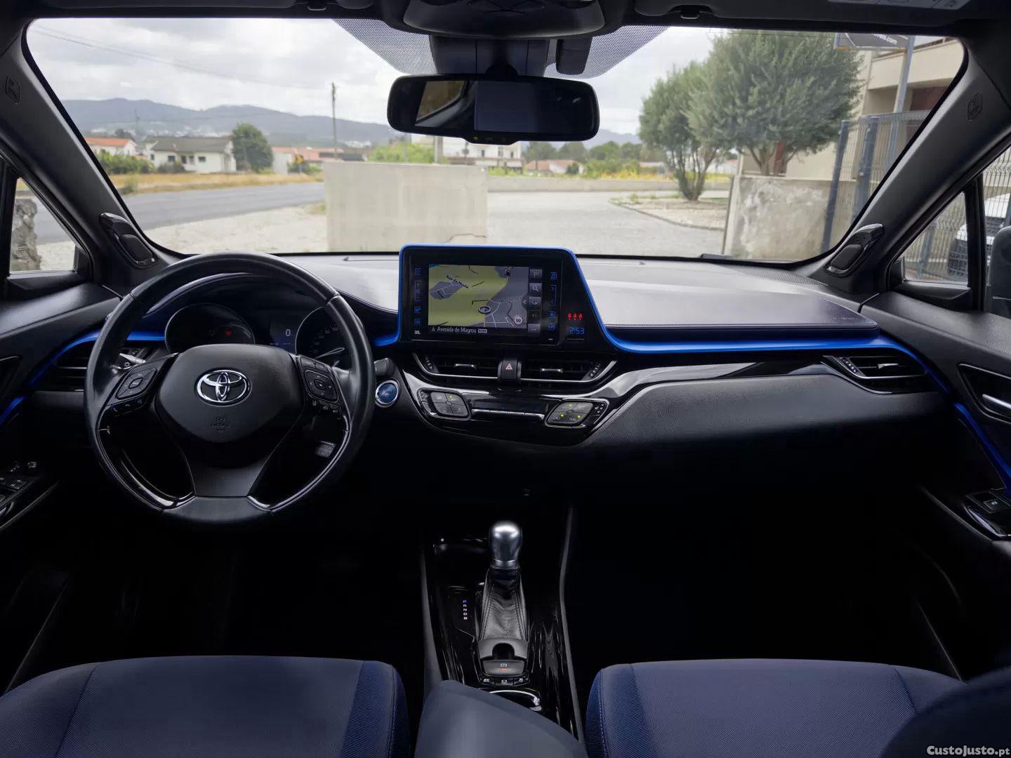 Toyota C-HR 1.8 hsd lounge — fotografia 10