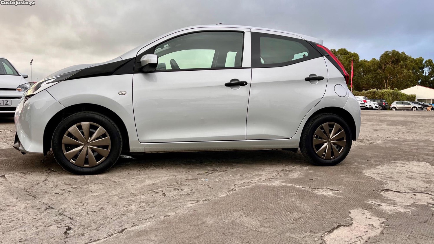 Toyota Aygo x — fotografia 4
