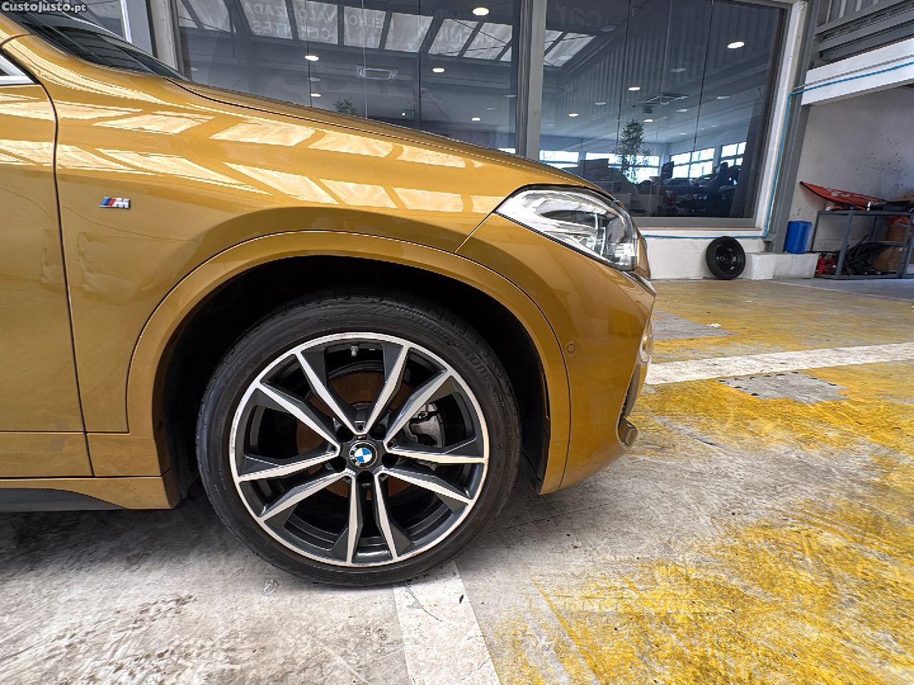 BMW X2 18 d sDrive Auto Pack M — fotografia 8