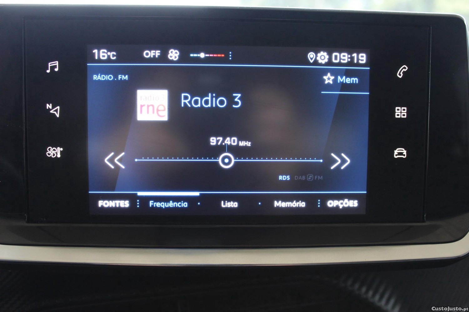 Peugeot 208 1.2 PureTech Active Pack — fotografia 7