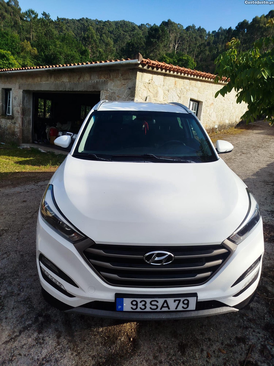 Hyundai Tucson 1.7 CRDi — fotografia 4