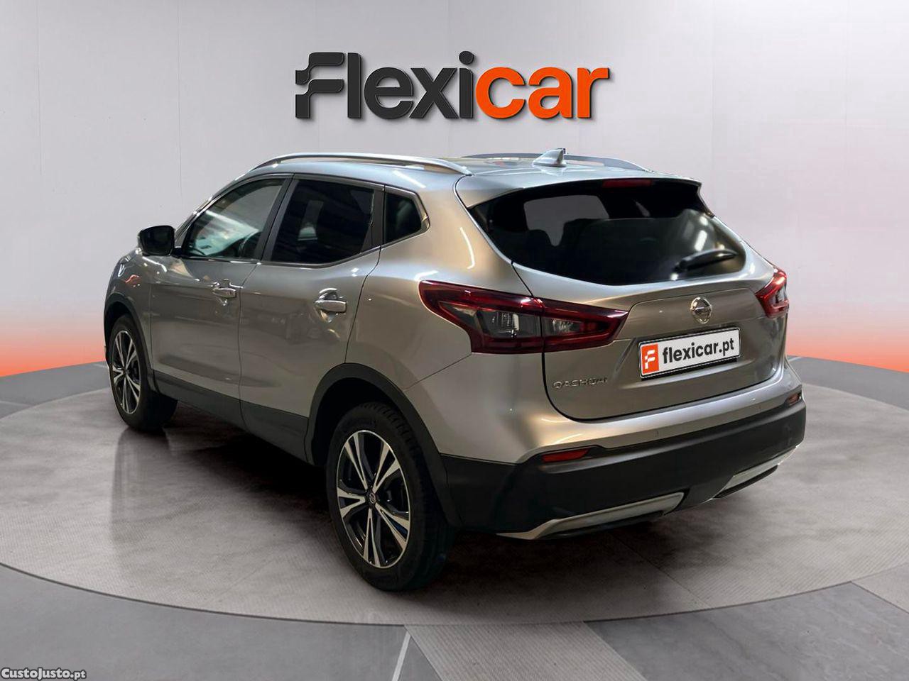 Nissan Qashqai 1.3 DIG-T N-Connecta J18 — fotografia 22