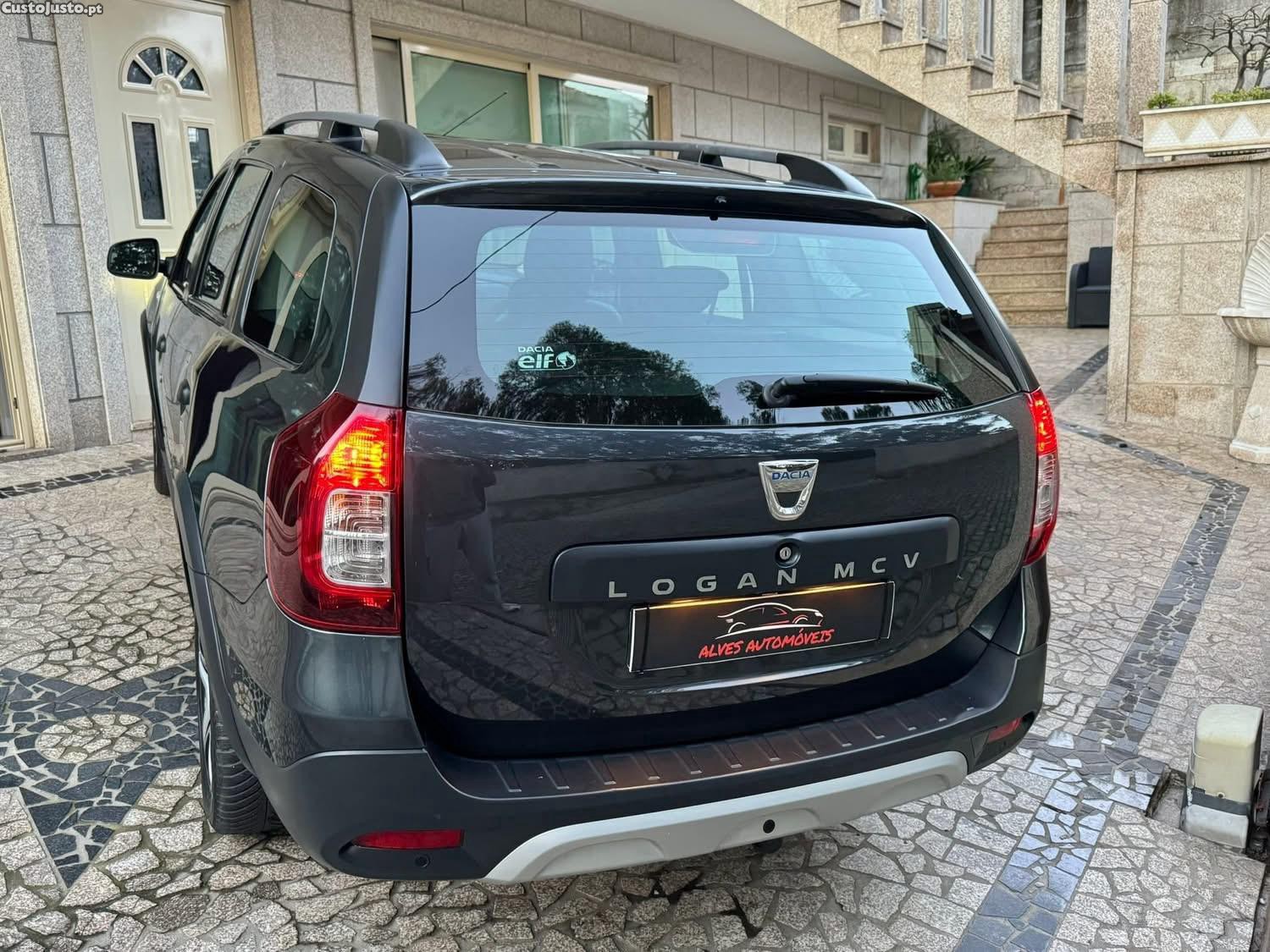 Dacia Logan MCV STEPWAY 2018 — photo 2