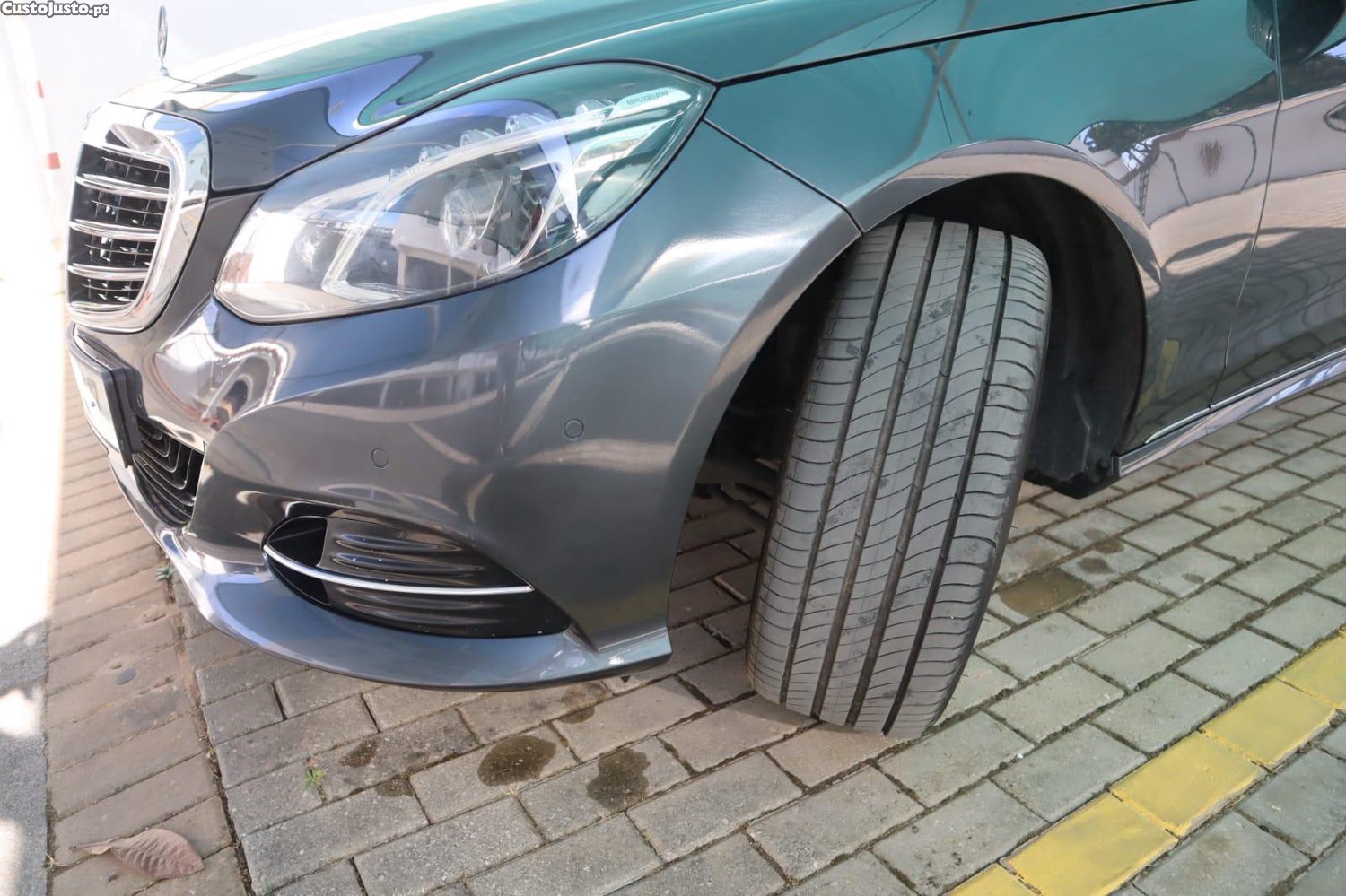 Mercedes-Benz E 220 Elegance — fotografia 11