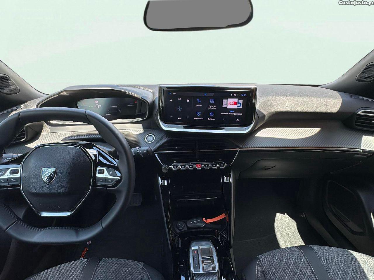 Peugeot 2008 54 kWh Allure — fotografia 4