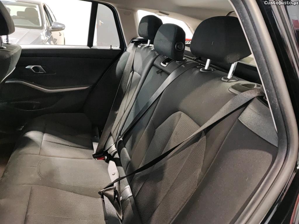 BMW 318 D TOURING — fotografia 2