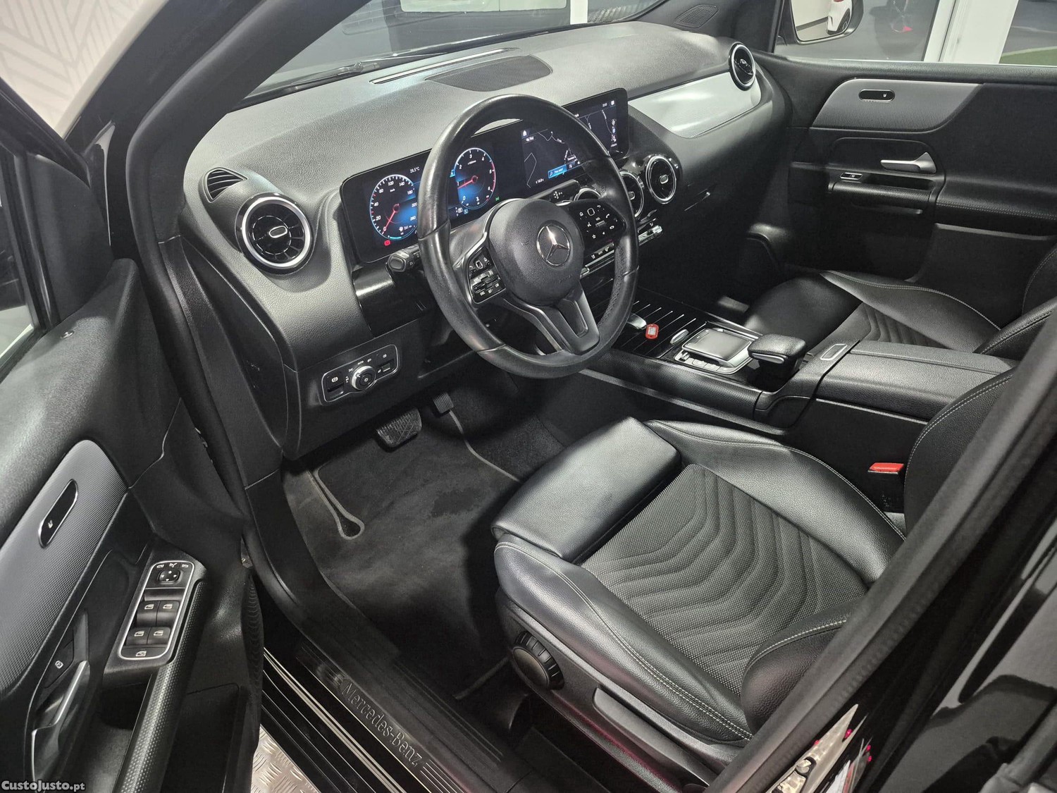 Mercedes-Benz B 180 d Style Plus Aut. — fotografia 4