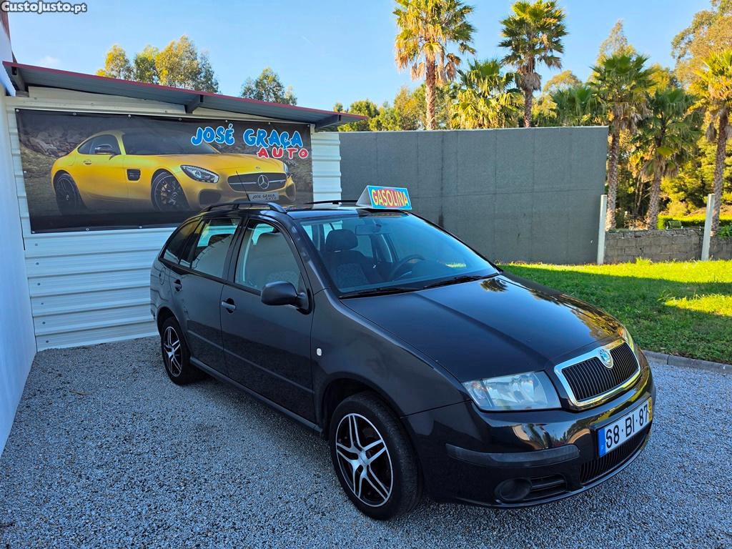 Skoda Fabia 1.2i 12v 100.000km 03/2006 — fotografia 11