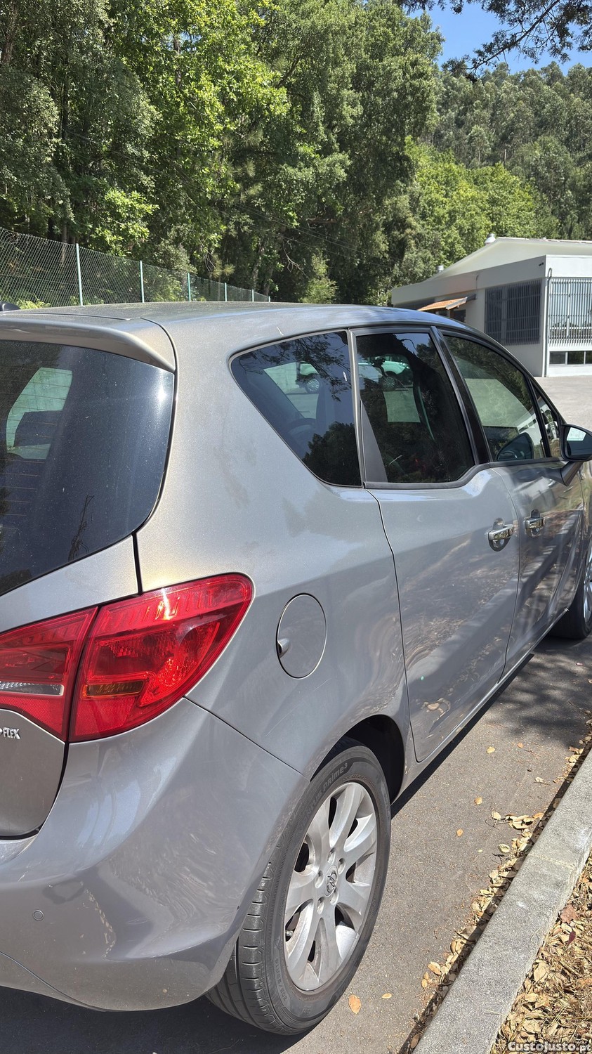 Opel Meriva 1.3 cdti — fotografia 9