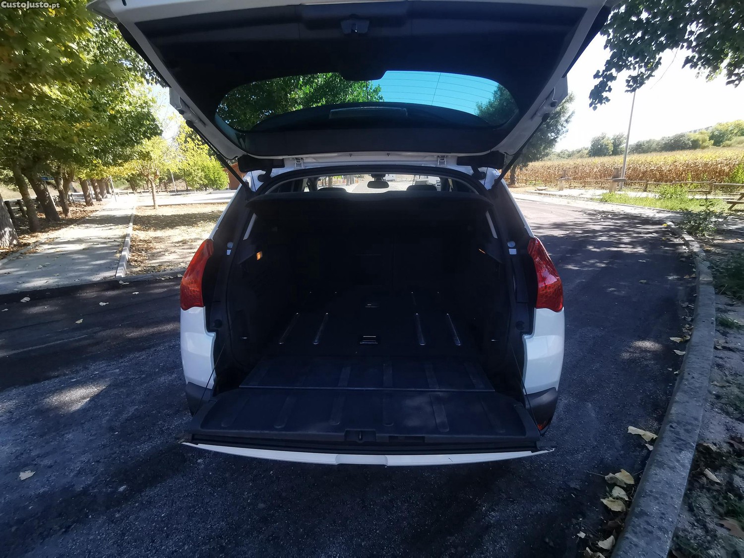 Peugeot 3008 HYBRID FULL EXTRAS — fotografia 7