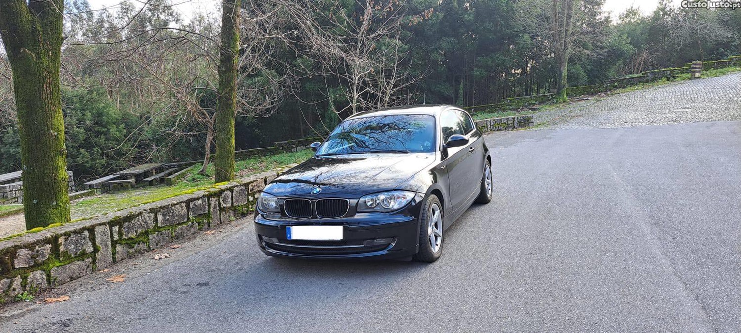 BMW 118 d — fotografia 11