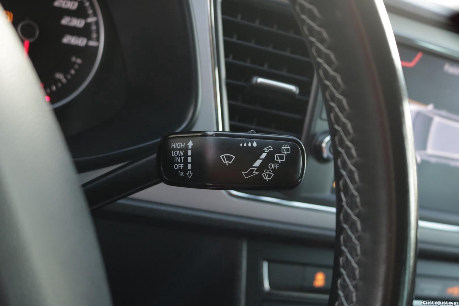 SEAT Leon ST 1.0 TSI Style 115cv — fotografia 24
