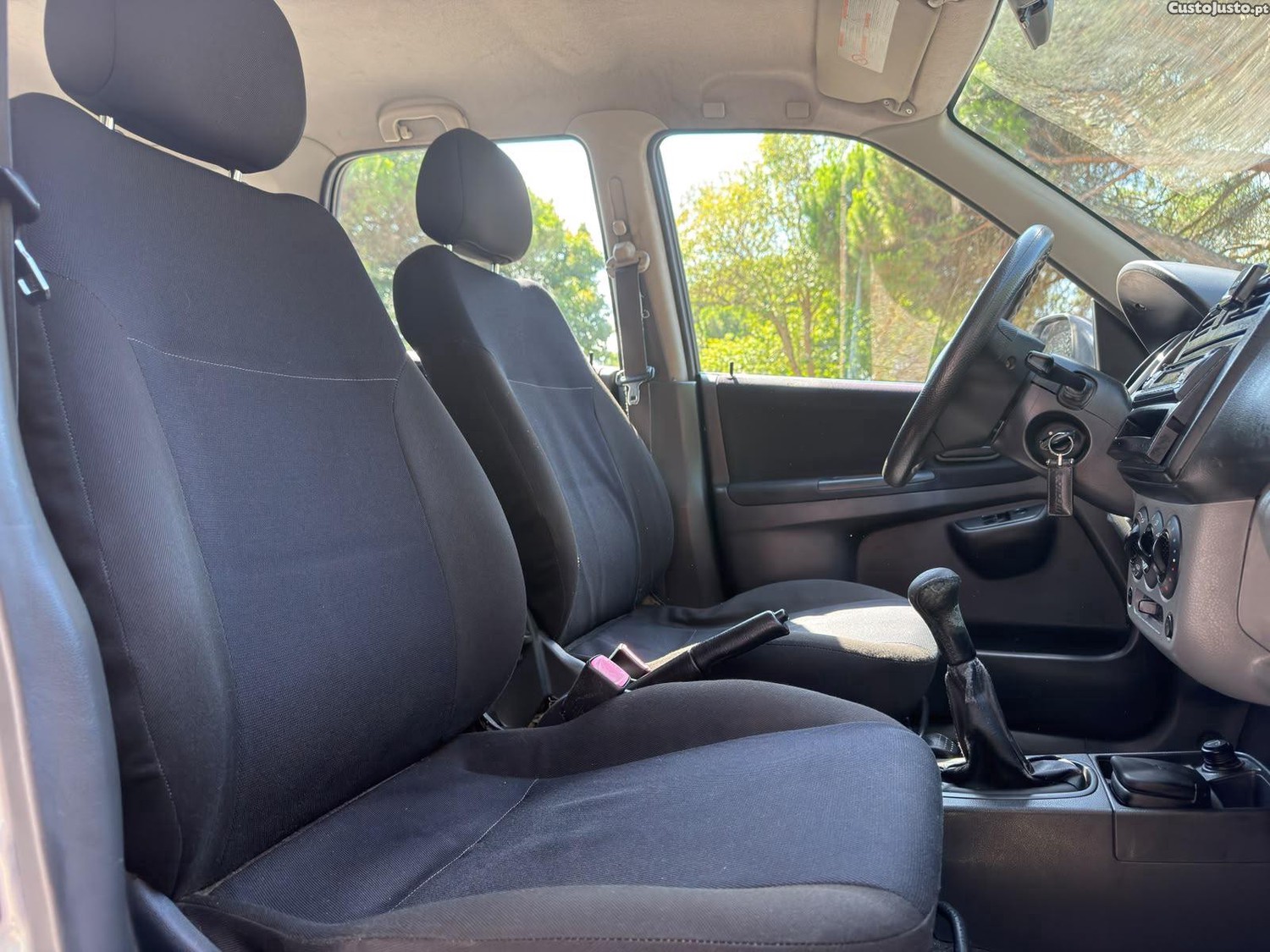 Suzuki Ignis 1.3 90cv — fotografia 2