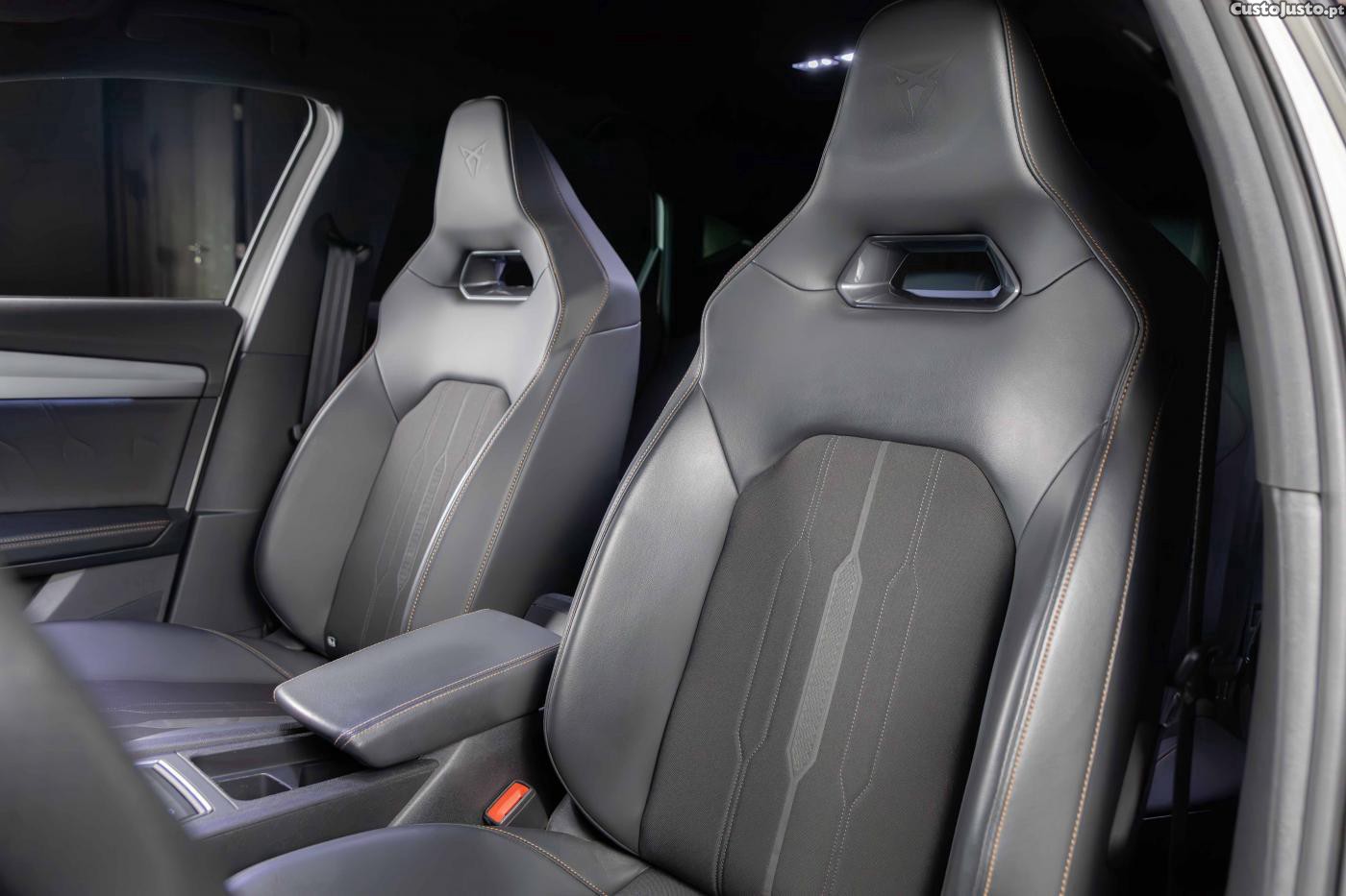 CUPRA Formentor 1.4 e-Hybrid DSG VZ — fotografia 18