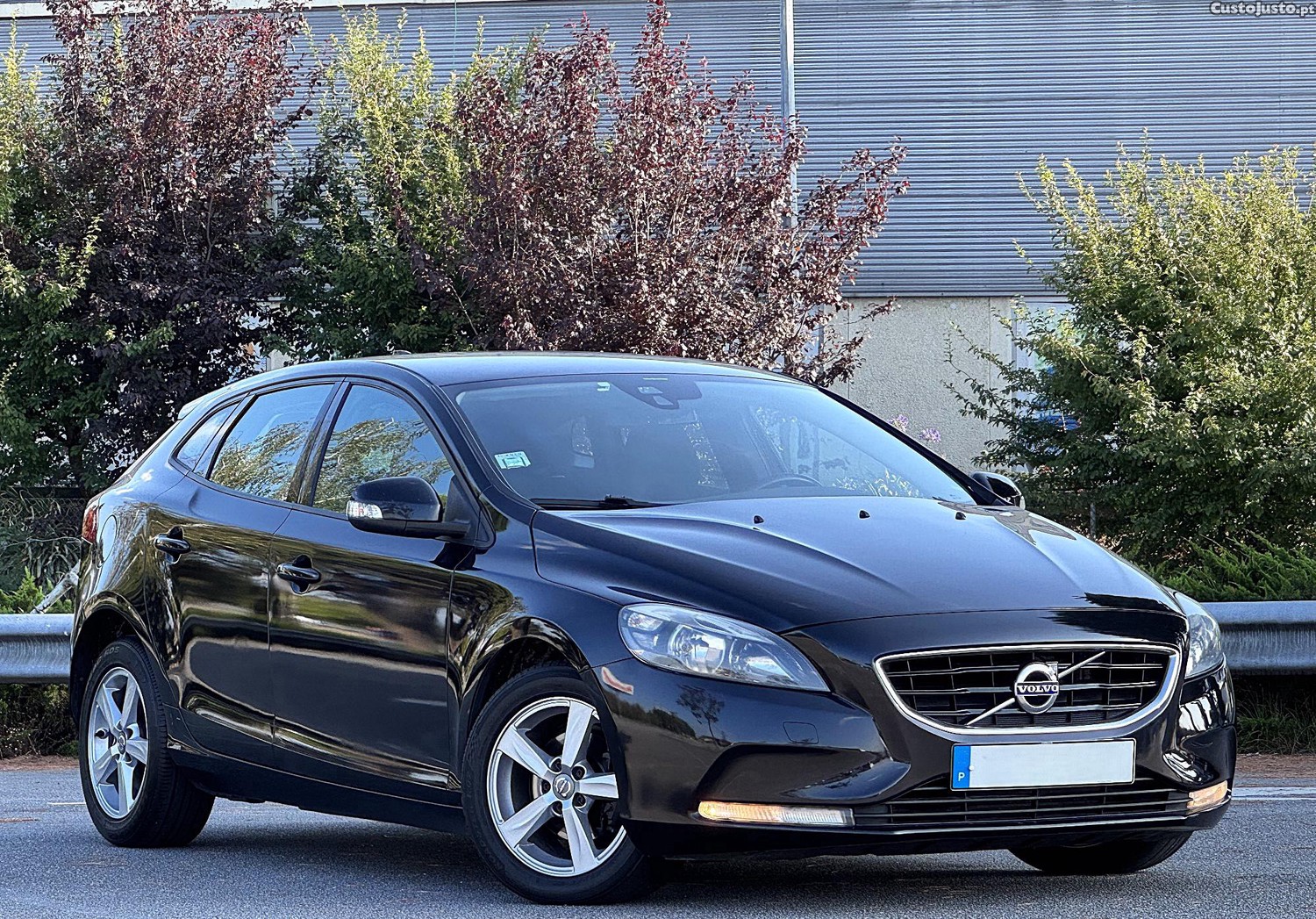 Volvo V40 1.6 D2 Kinetic Full Extras — fotografia 10