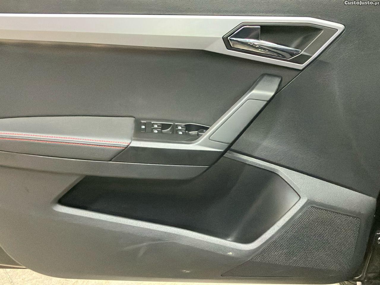 SEAT Arona 1.0 TSI FR — fotografia 7