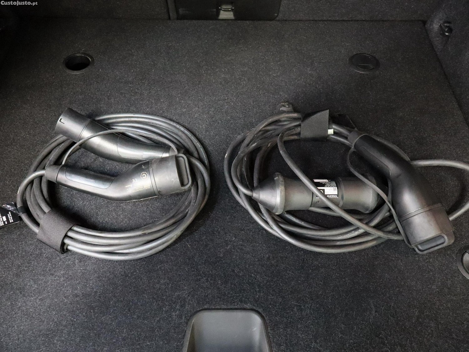 Volvo XC 40 1.5 T4 PHEV Core — fotografia 5
