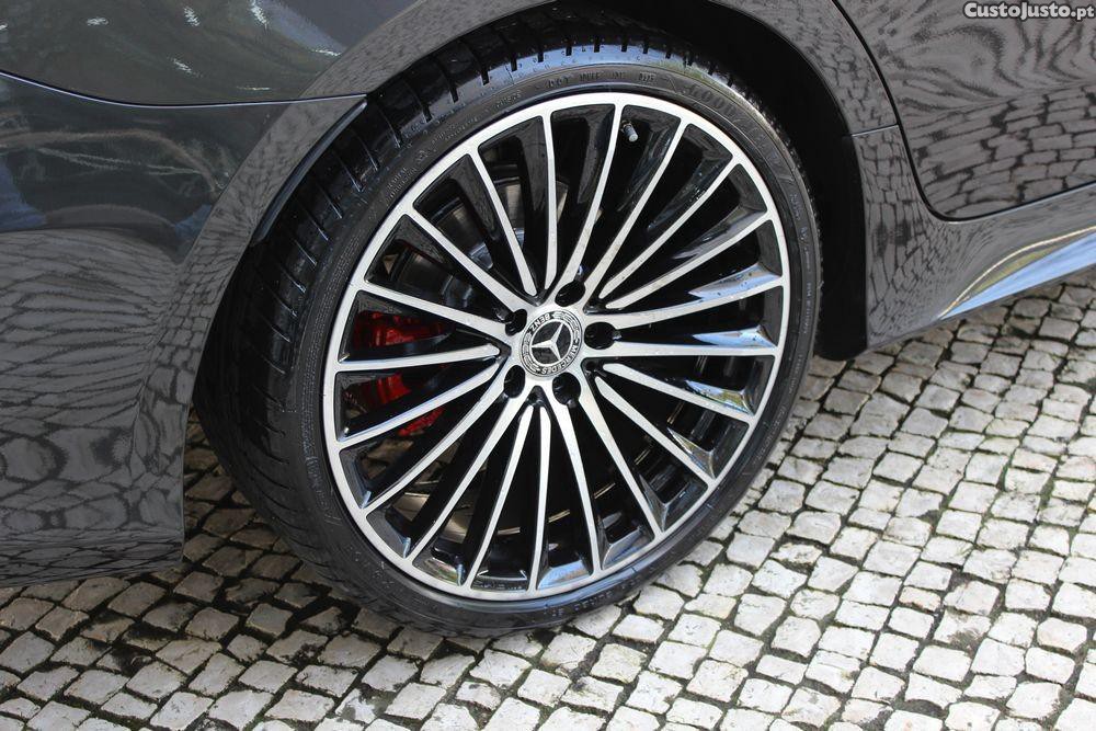 Mercedes-Benz CLS 300 d 4Matic — fotografia 7