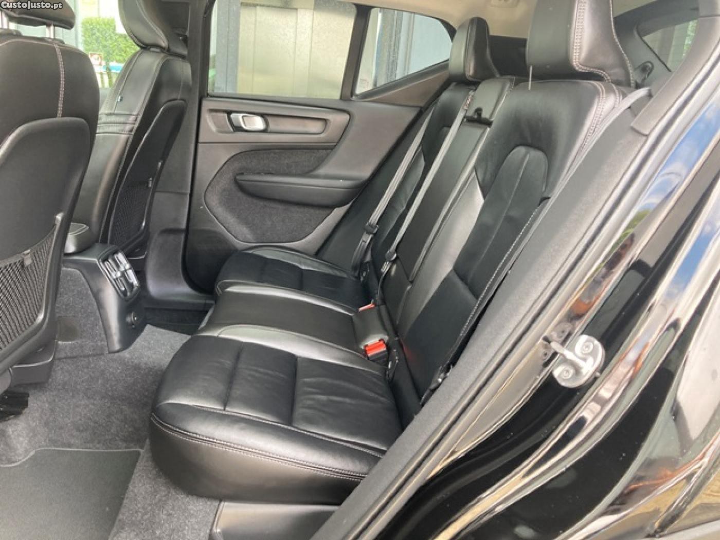 Volvo XC 40 T5 Recharge DKG Insc — fotografia 4