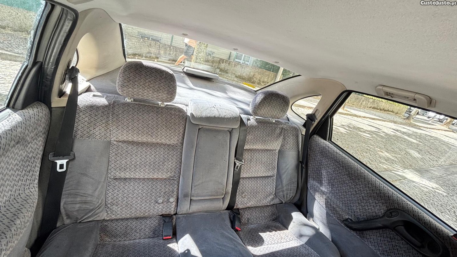 Opel Vectra B — fotografia 7