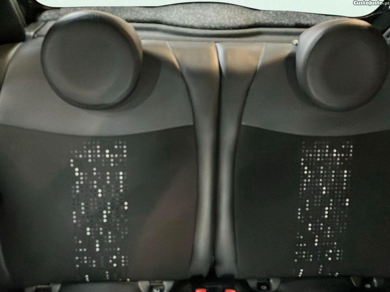 Fiat 500 1.0 Hybrid Connect — fotografia 6