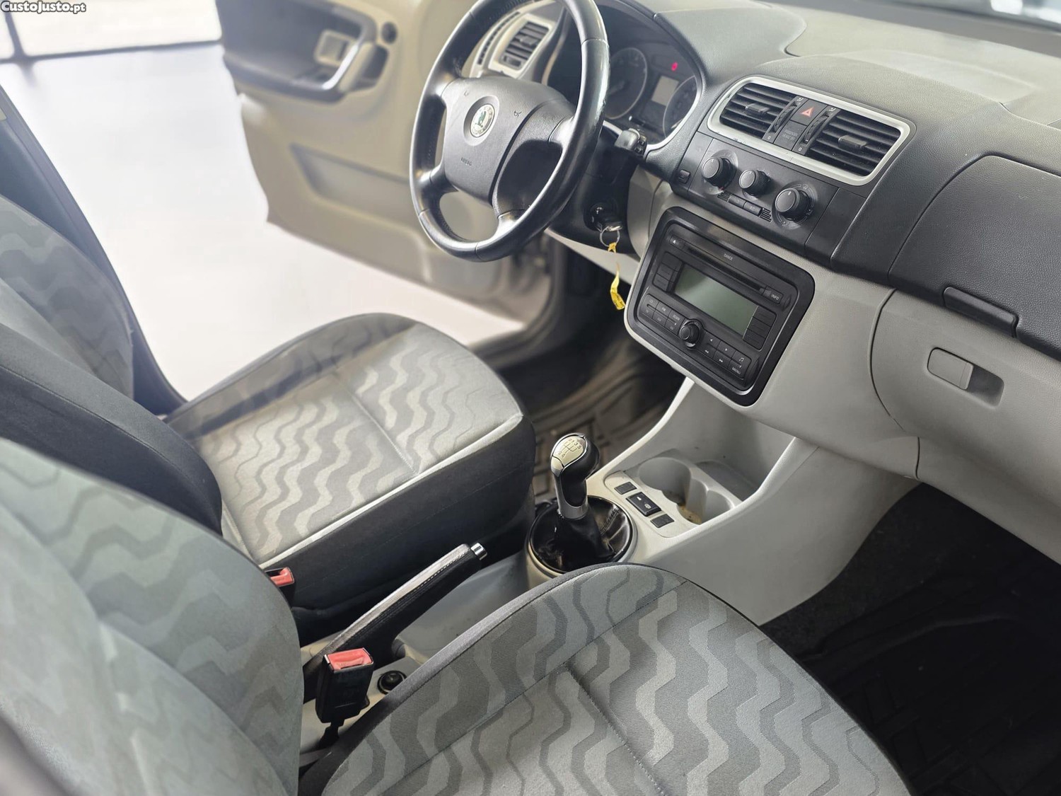 Skoda Roomster 1.4 TDi Style — fotografia 3