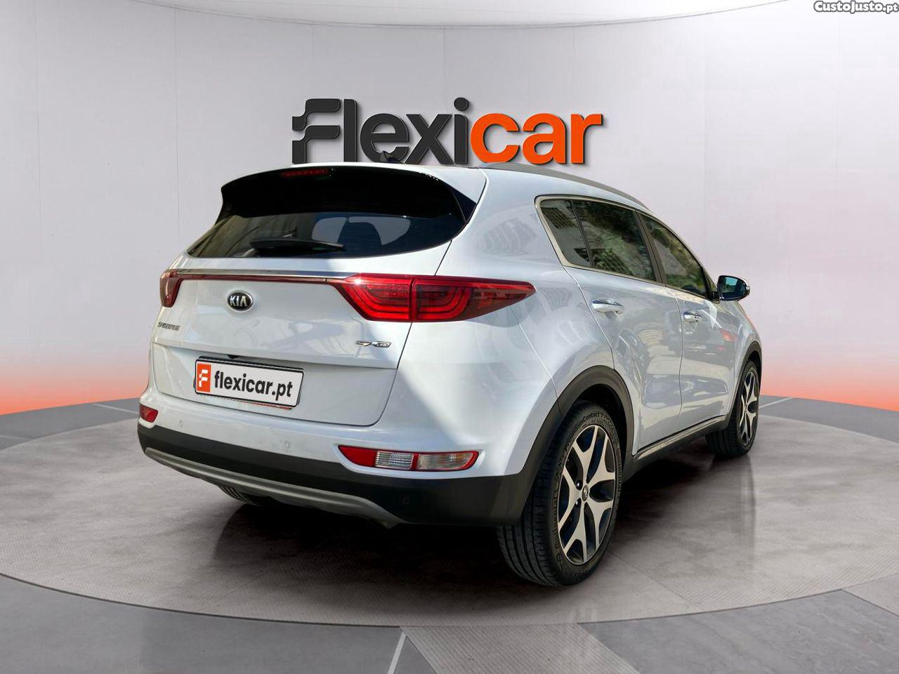 Kia Sportage 1.7 CRDI ISG GT Line 7DCT — fotografia 14