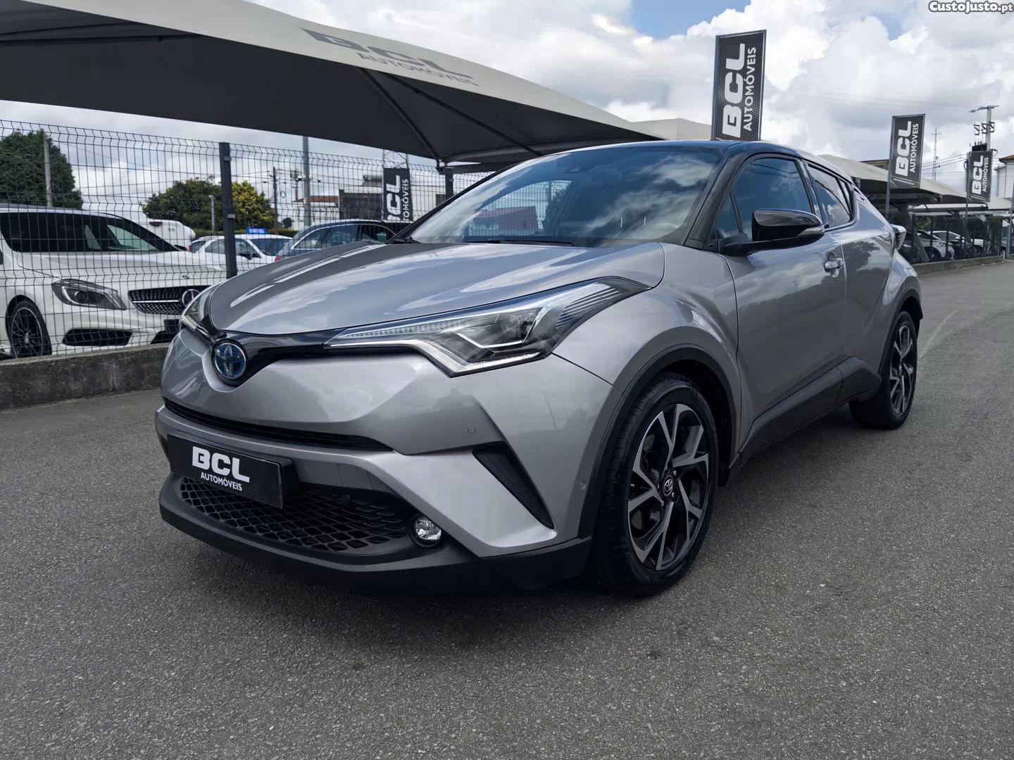 Toyota C-HR 1.8 hsd lounge — fotografia 23