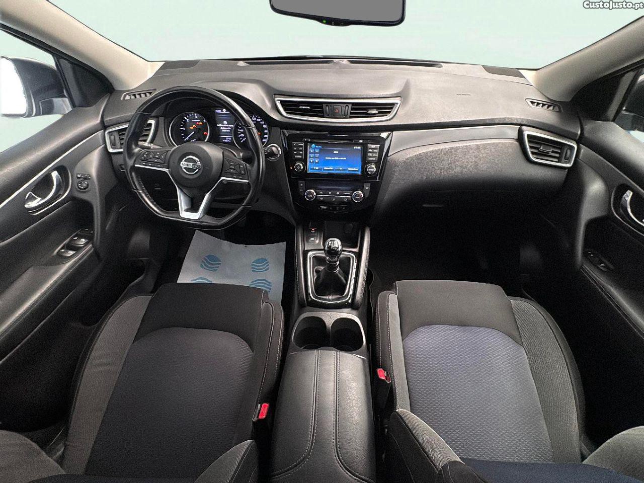 Nissan Qashqai 1.5 dCi N-Connecta — fotografia 4