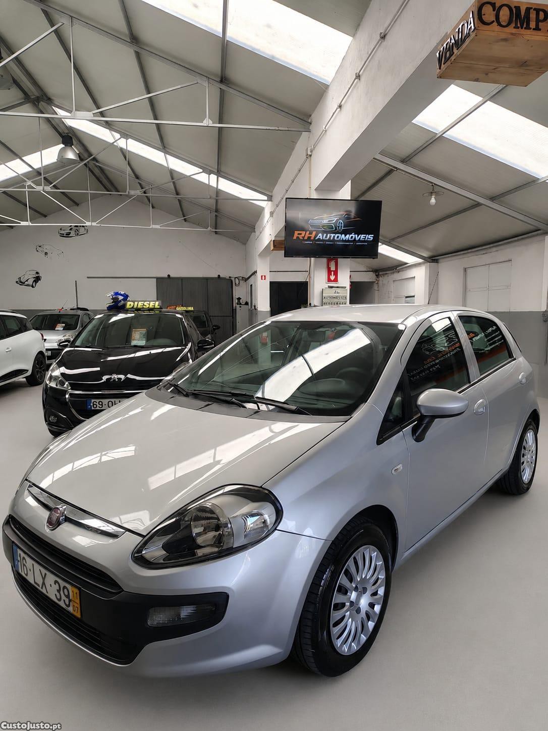 Fiat Punto EVO 1.2 Dynamic — fotografia 9