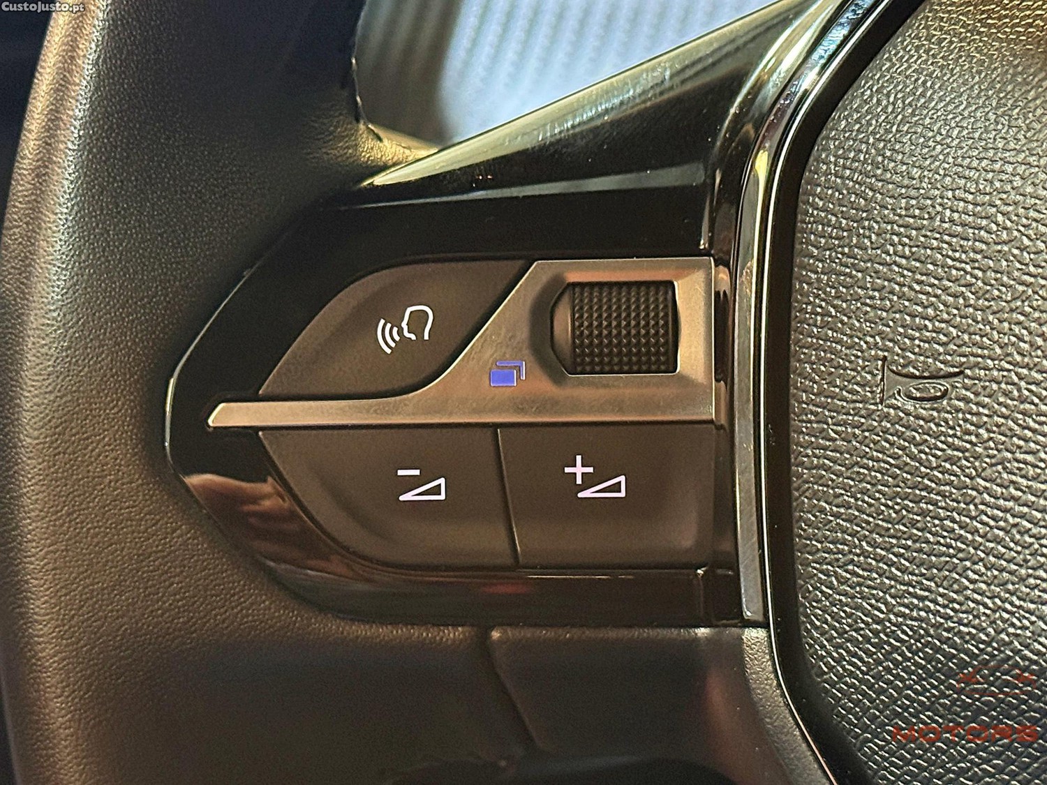 Peugeot 2008 1.2 PureTech Allure Pack — fotografia 5