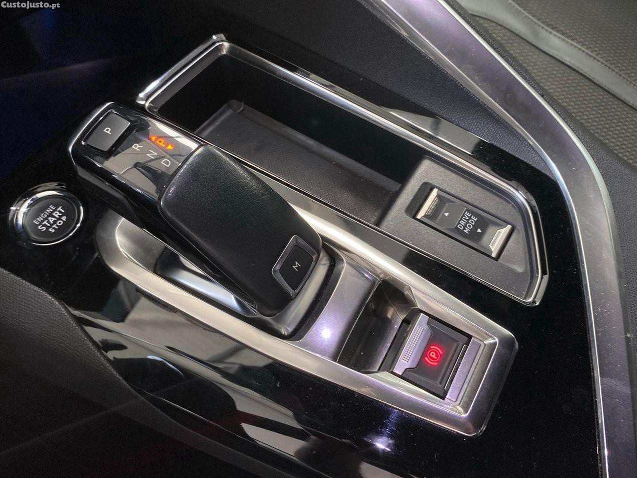 Peugeot 5008 1.5 BlueHDi GT Line — fotografia 8