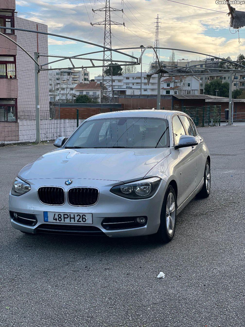 BMW 116 116d Efficient Dynamics (F20) - 115 cv — photo 3