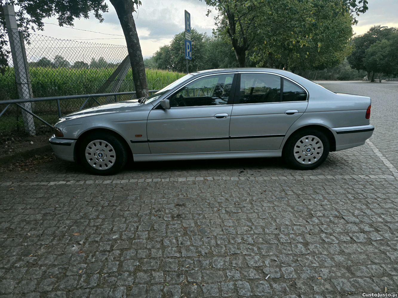 BMW 520 i b39 — fotografia 3