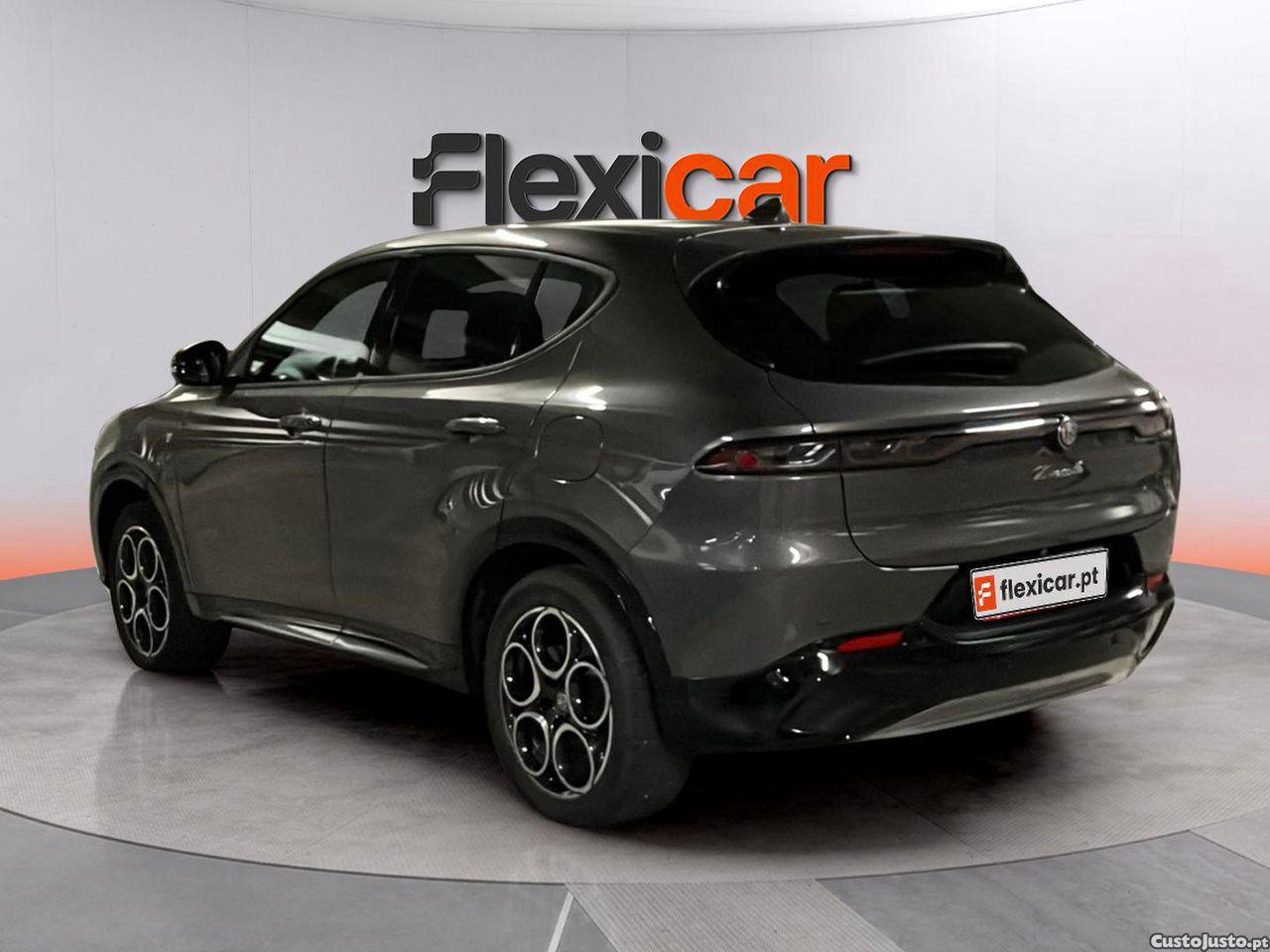Alfa Romeo Tonale 1.3 Plug-In Hybrid TI e-AWD - 23 foto 3