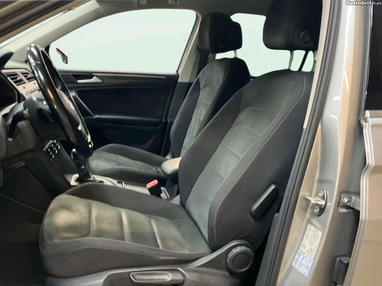 Volkswagen Tiguan 2.0 TDI Highline — fotografia 10