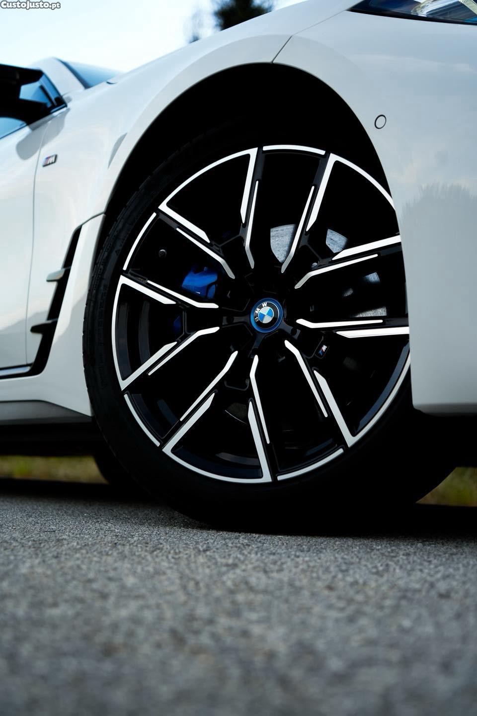 BMW i4 M50 Pack M — fotografia 19