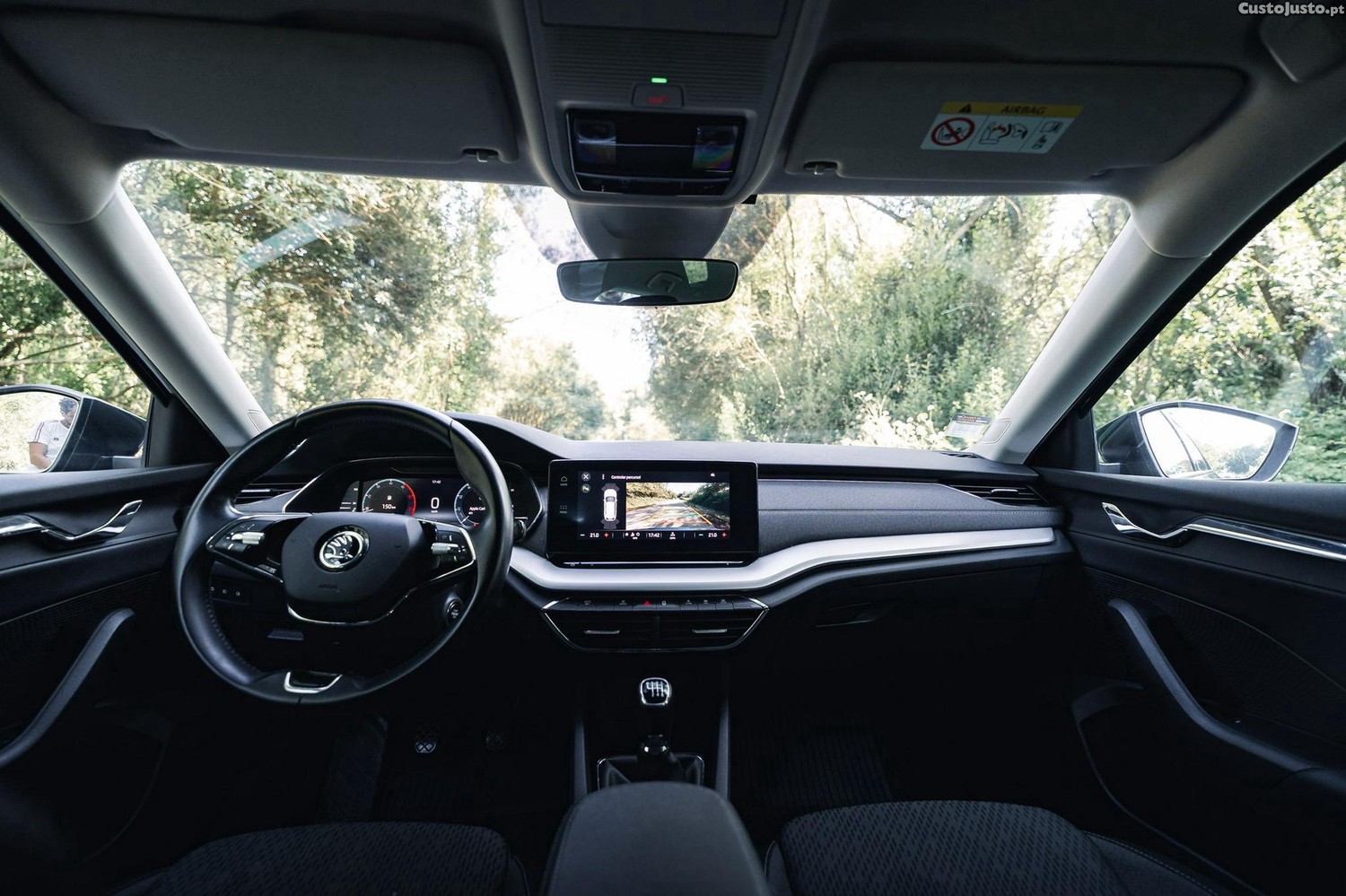 Skoda Octavia 2.0 TDI Style — fotografia 2