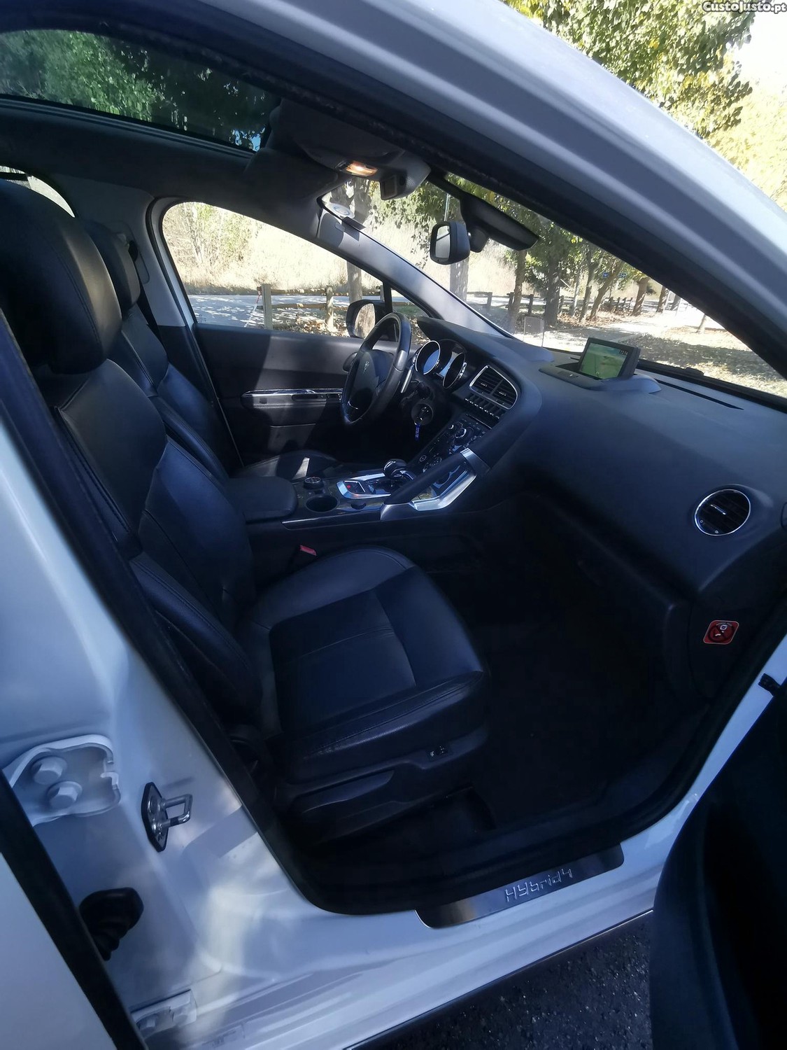 Peugeot 3008 HYBRID FULL EXTRAS — fotografia 5
