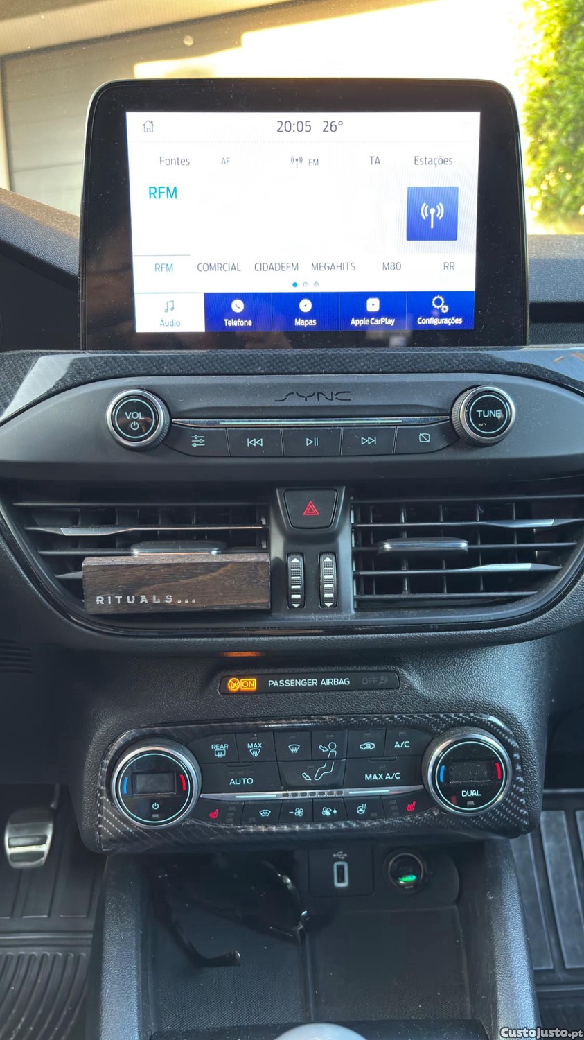 Ford Focus Ecoboost 1.0 st-line 125cv — fotografia 2