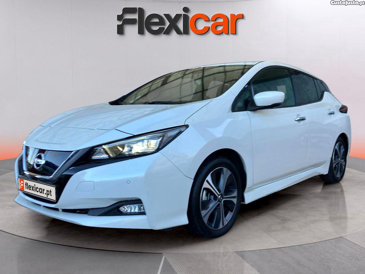 Nissan Leaf Acenta — fotografia 17