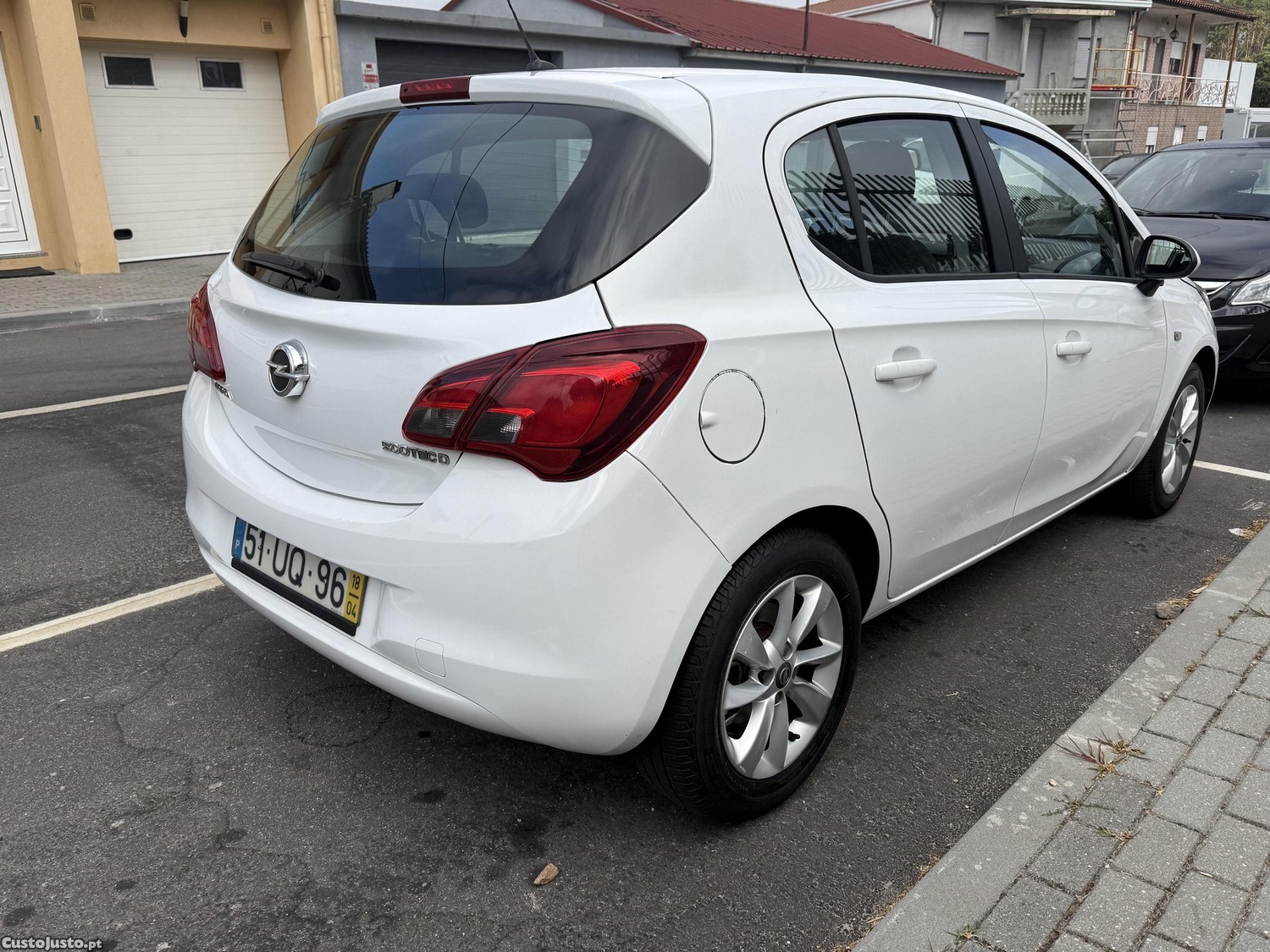 Opel Corsa 1.3 cdti 95 cv — fotografia 6