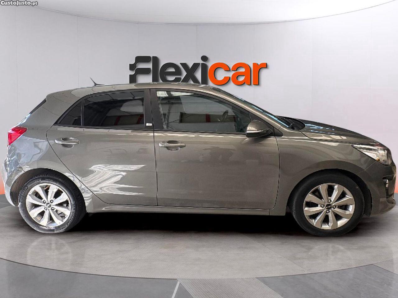 Kia Rio 1.0 T-GDi Drive — fotografia 9
