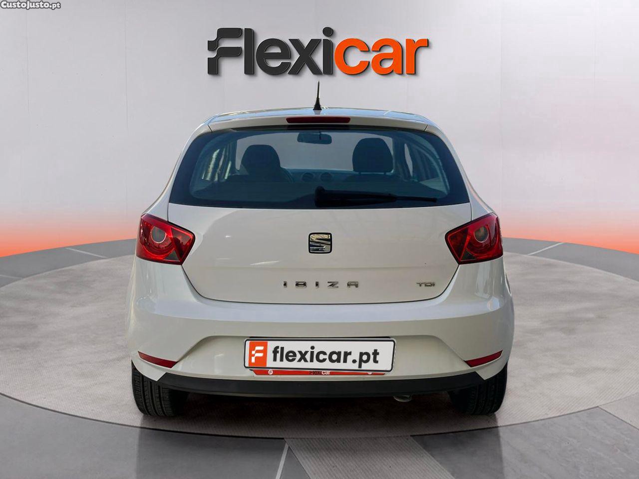 SEAT Ibiza 1.4 TDI Style — fotografia 13