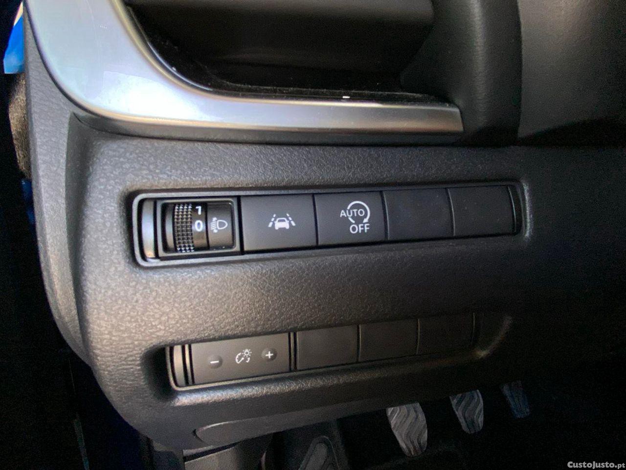 Nissan Qashqai 1.3 DIG-T N-Connecta — fotografia 7