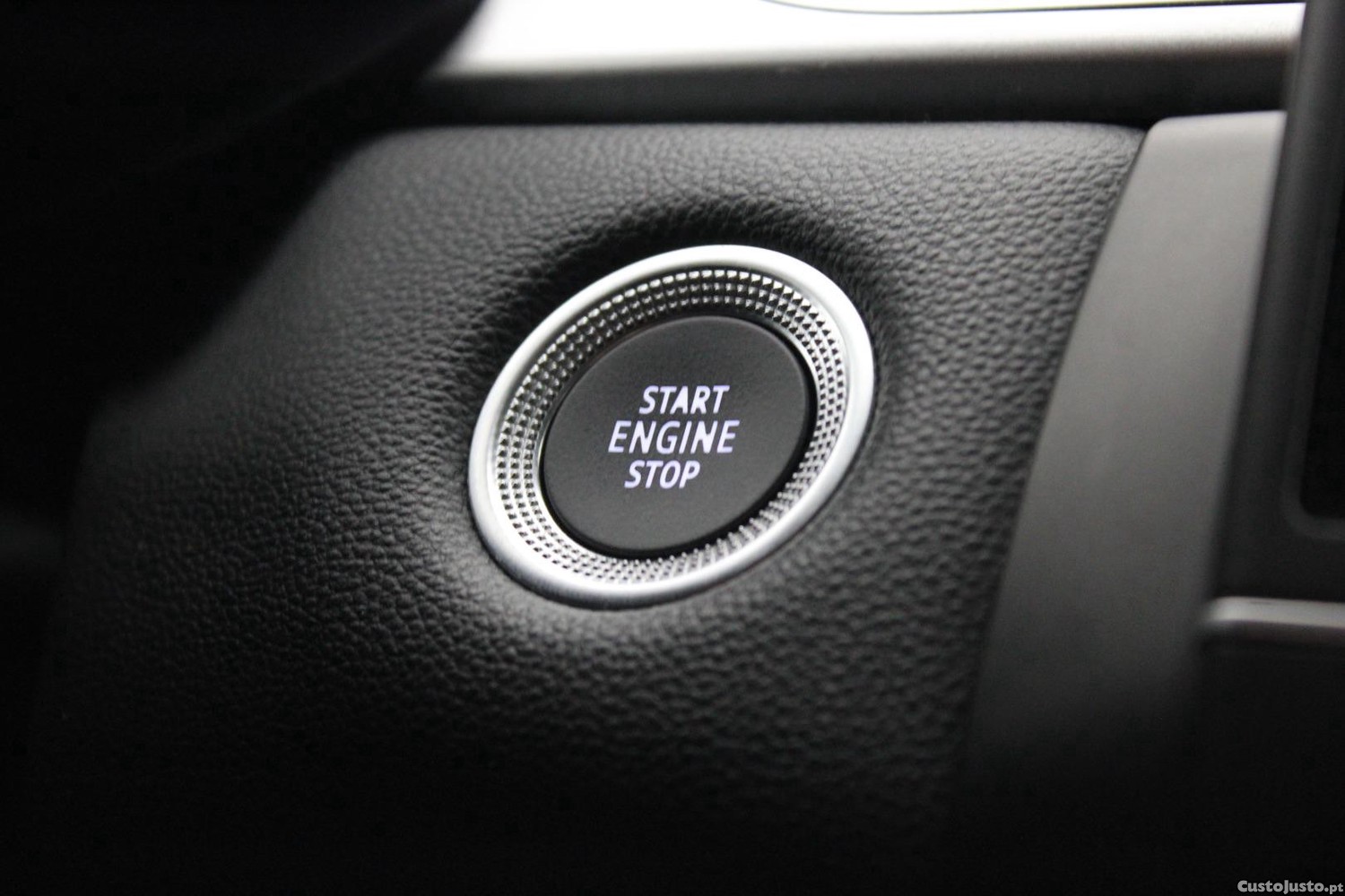 Renault Captur 1.0 TCE TECHNO — fotografia 25