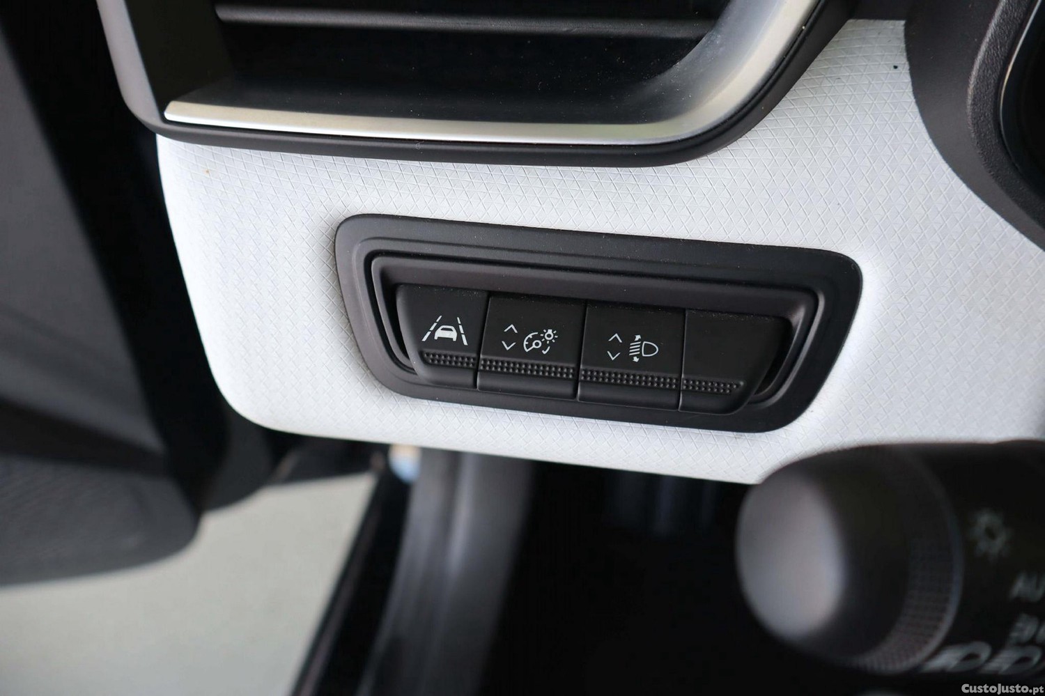 Renault Clio 1.0 TCe Evolution Bi-Fuel — fotografia 7